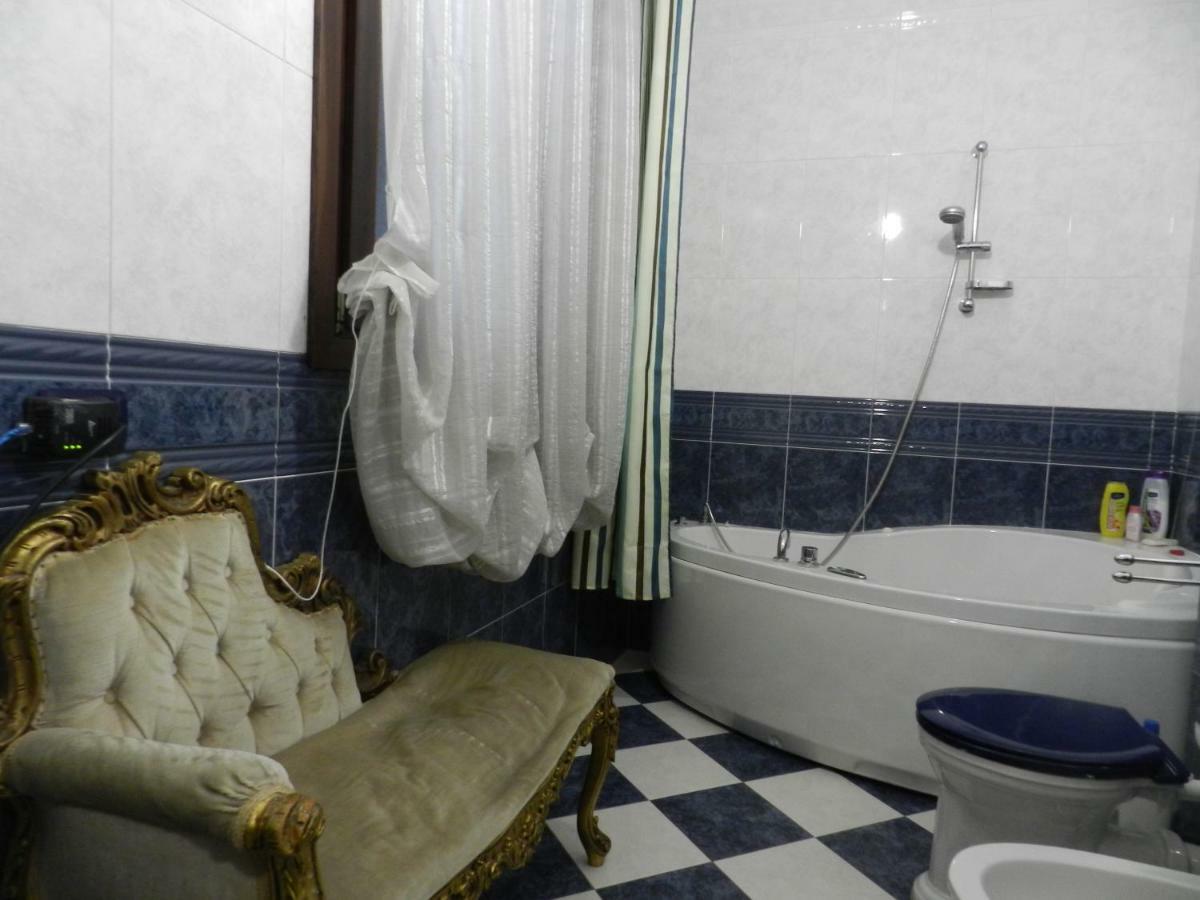 B&B Venezia Le Tre Rose Mestre Exterior photo