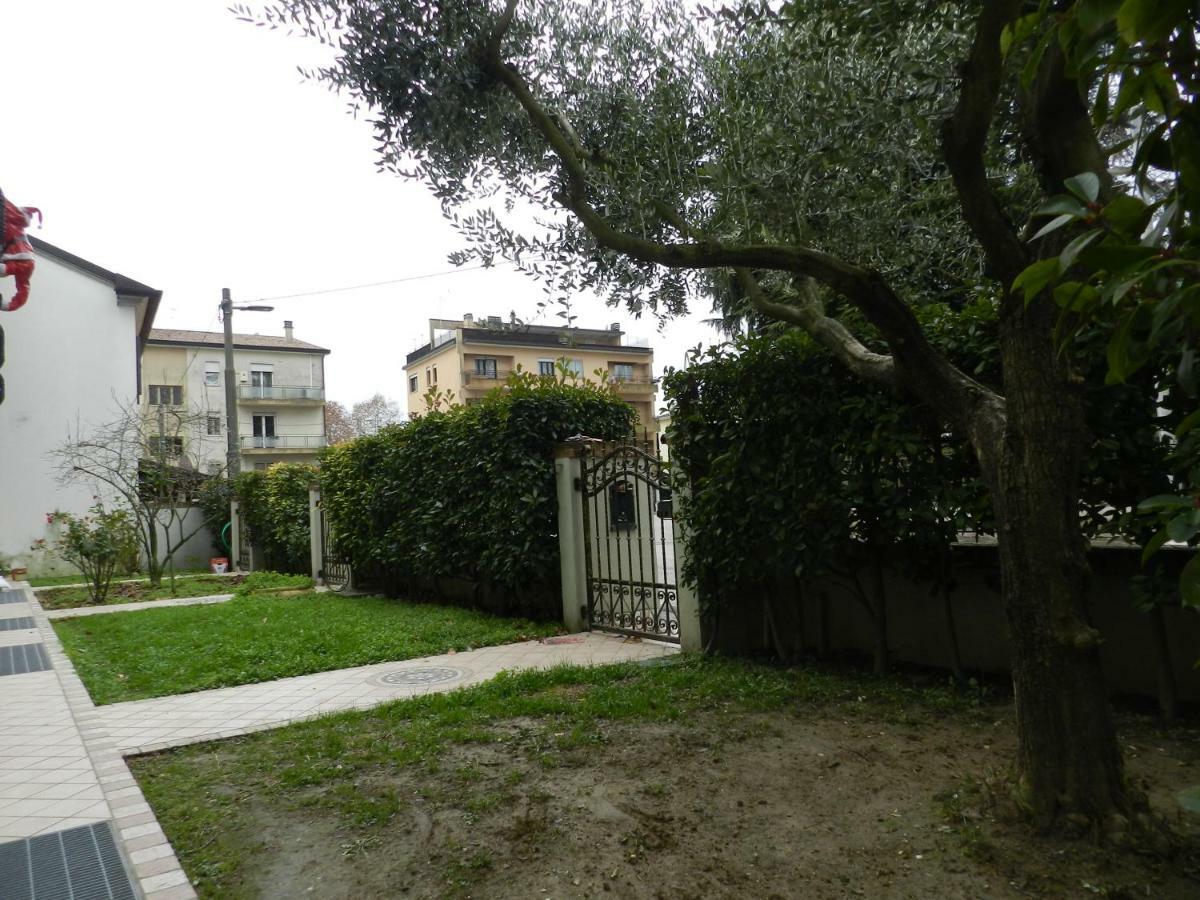 B&B Venezia Le Tre Rose Mestre Exterior photo