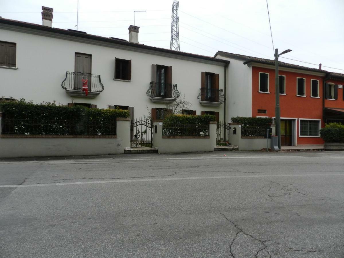 B&B Venezia Le Tre Rose Mestre Exterior photo